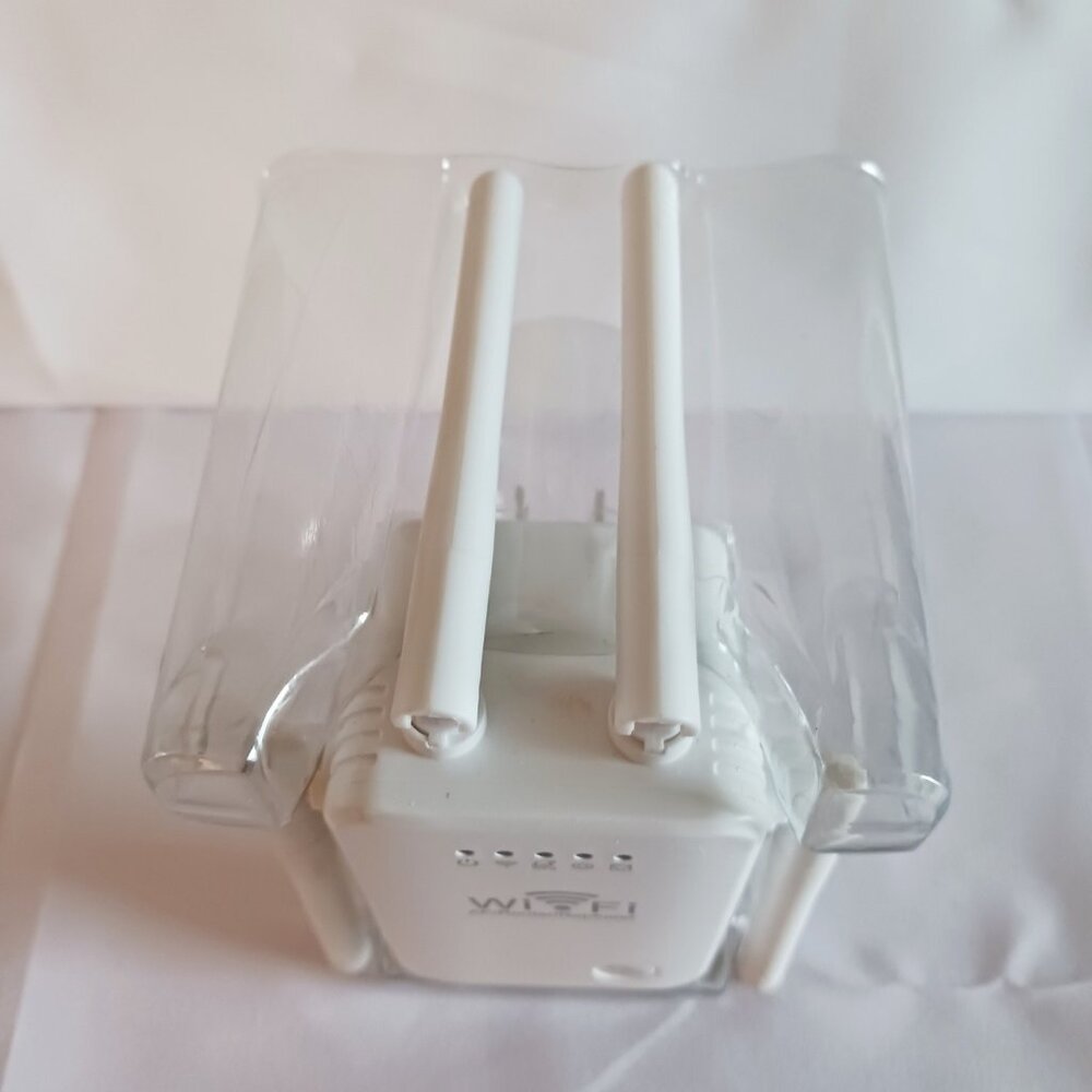 NIP WiFi Repeater Router AP - Picture 7 of 10